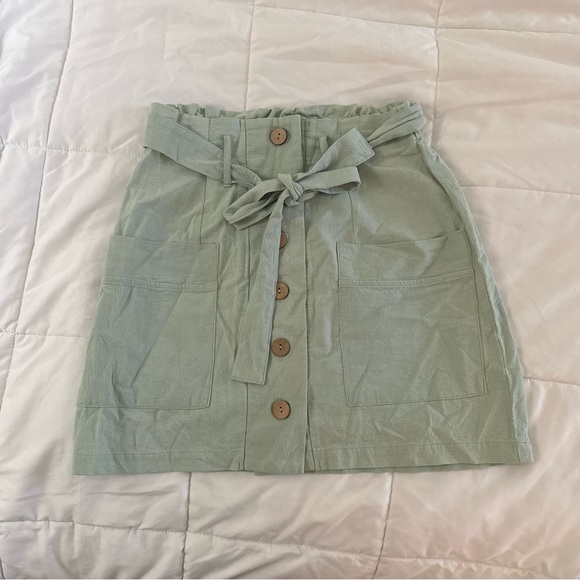 Mini Skirt - Picture 1 of 4